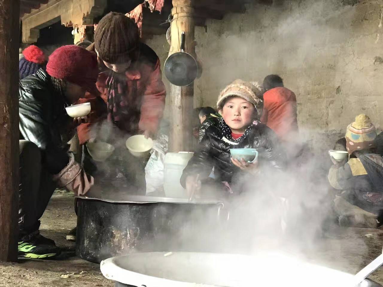 开云·官方版网站登录平台入口-开云(中国)公益回顾丨家国同欢月同圆 温暖满载甘孜州(图10) 开云·官方版网站登录平台入口-开云(中国)公益回顾丨家国同欢月同圆 温暖满载甘孜州(图10)